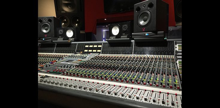 10 Steps On How To Become A Professional Music Producer
