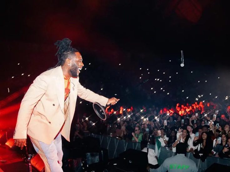 In-2022-Burna-Boy-became-the-first-Artist-to-sell-out-Ziggo-Dome
