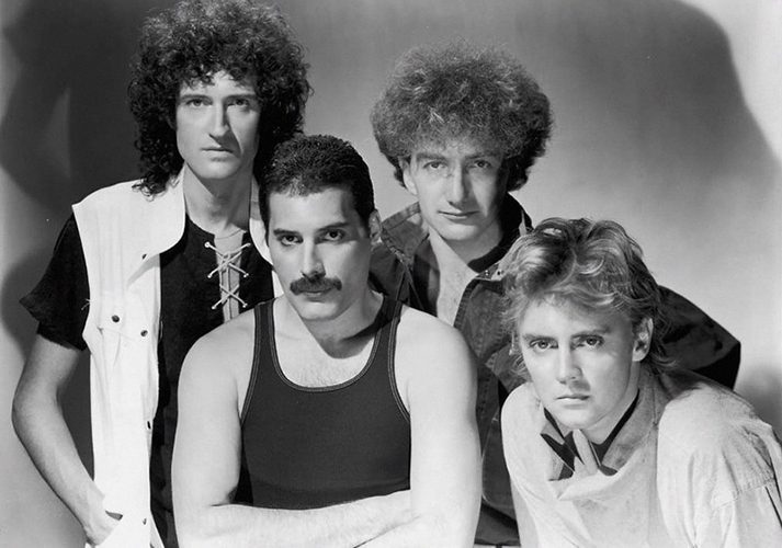 Best-Queen-Songs-For-Your-Favorite-Playlist-2