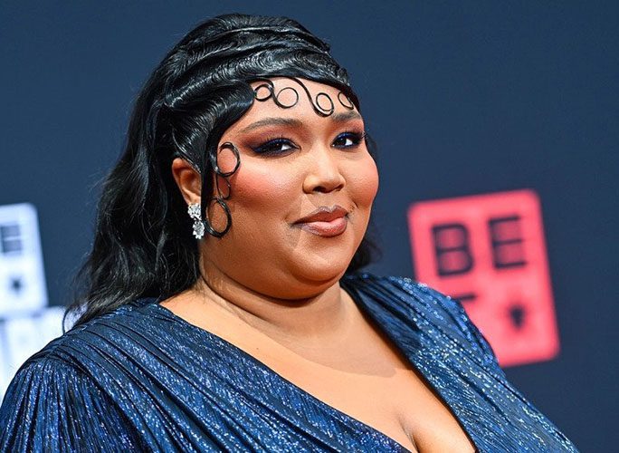 Interesting-Things-You-Need-to-Know-About-Lizzo-2