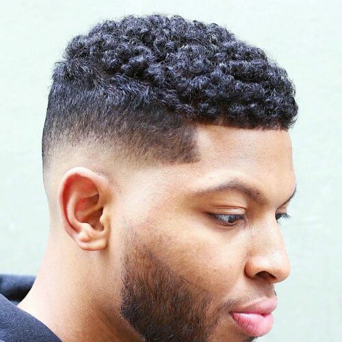 Low Taper Fade Haircuts for Black Men-1